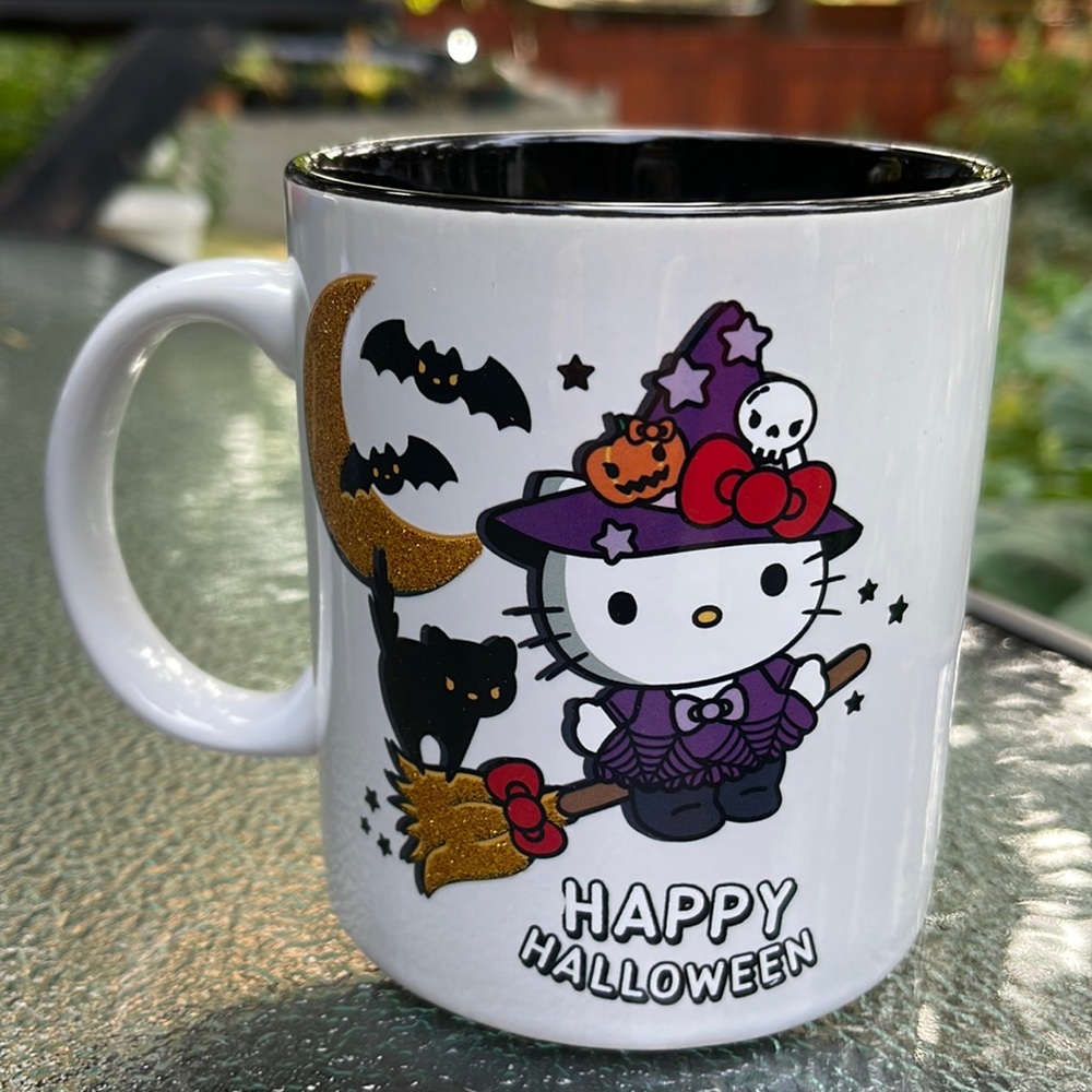 Hello Kitty Halloween mugs